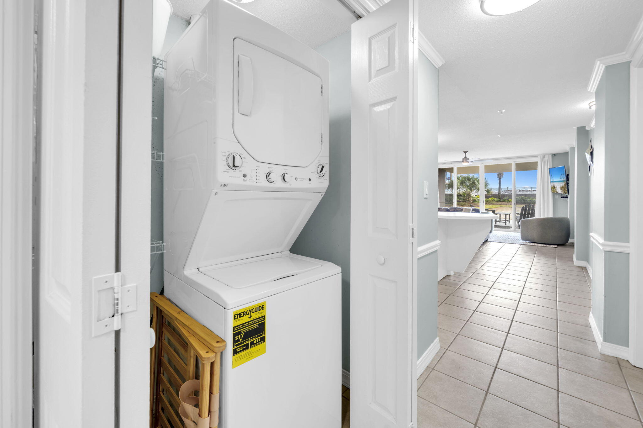 520 Santa Rosa Boulevard, Unit 100 Fort Walton Beach, FL 32548 - Photo 32 of 47 Washer and Dryer