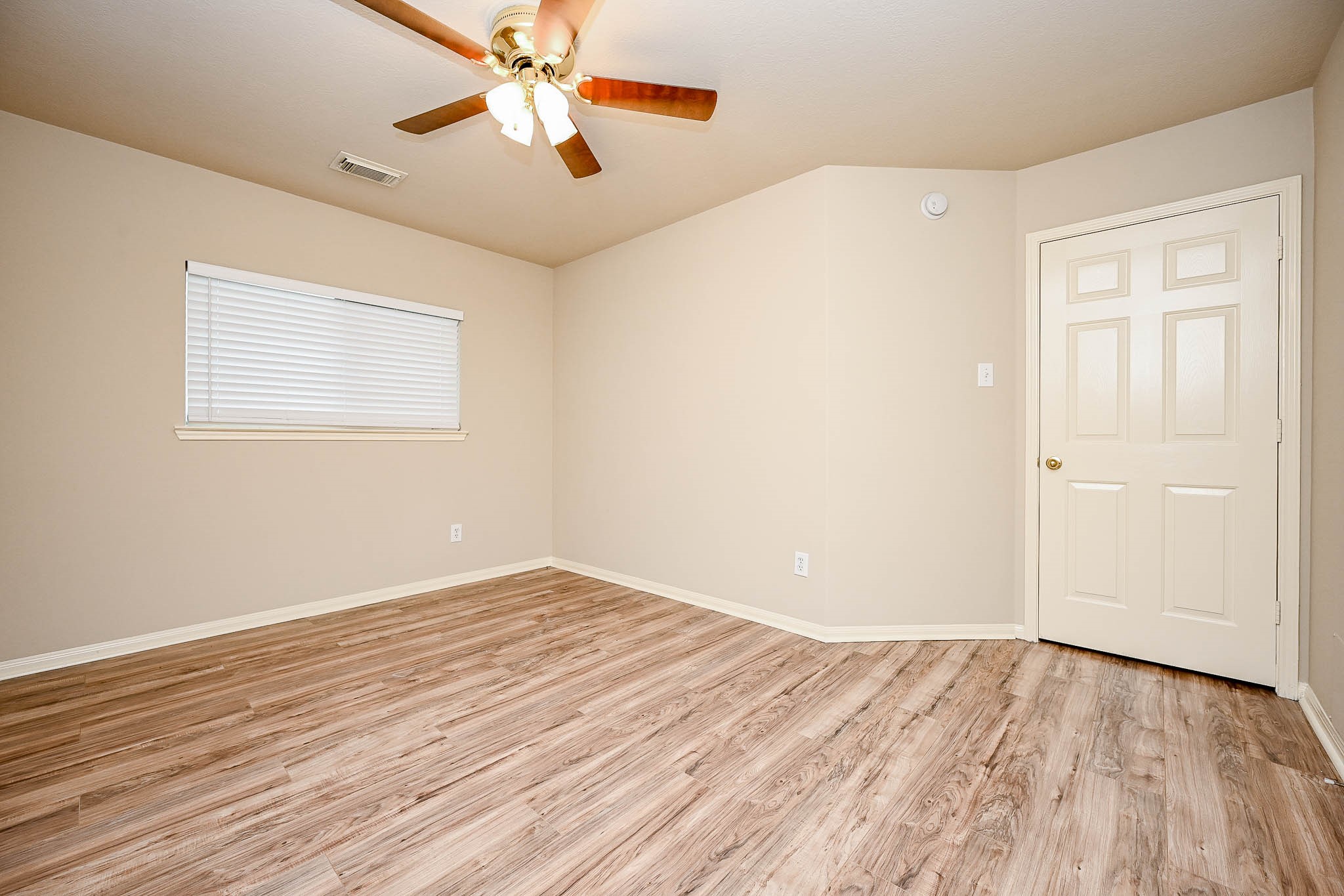 18518 Shadow Line Court Katy, TX 77449 - Photo 30 of 32 a view of empty room with wooden floor