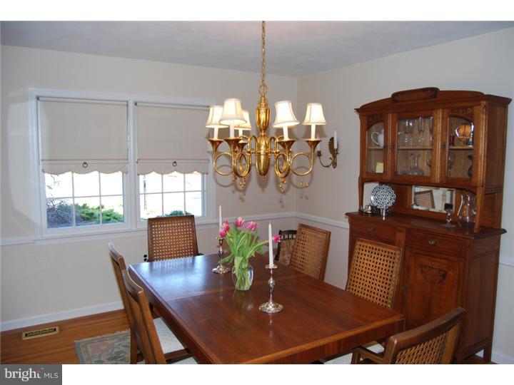 388 North Post Road Princeton Junction, NJ 08550 - Photo 3 of 25 Dining Room