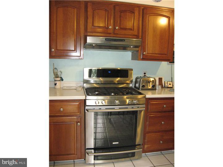 388 North Post Road Princeton Junction, NJ 08550 - Photo 9 of 25 Kitchen