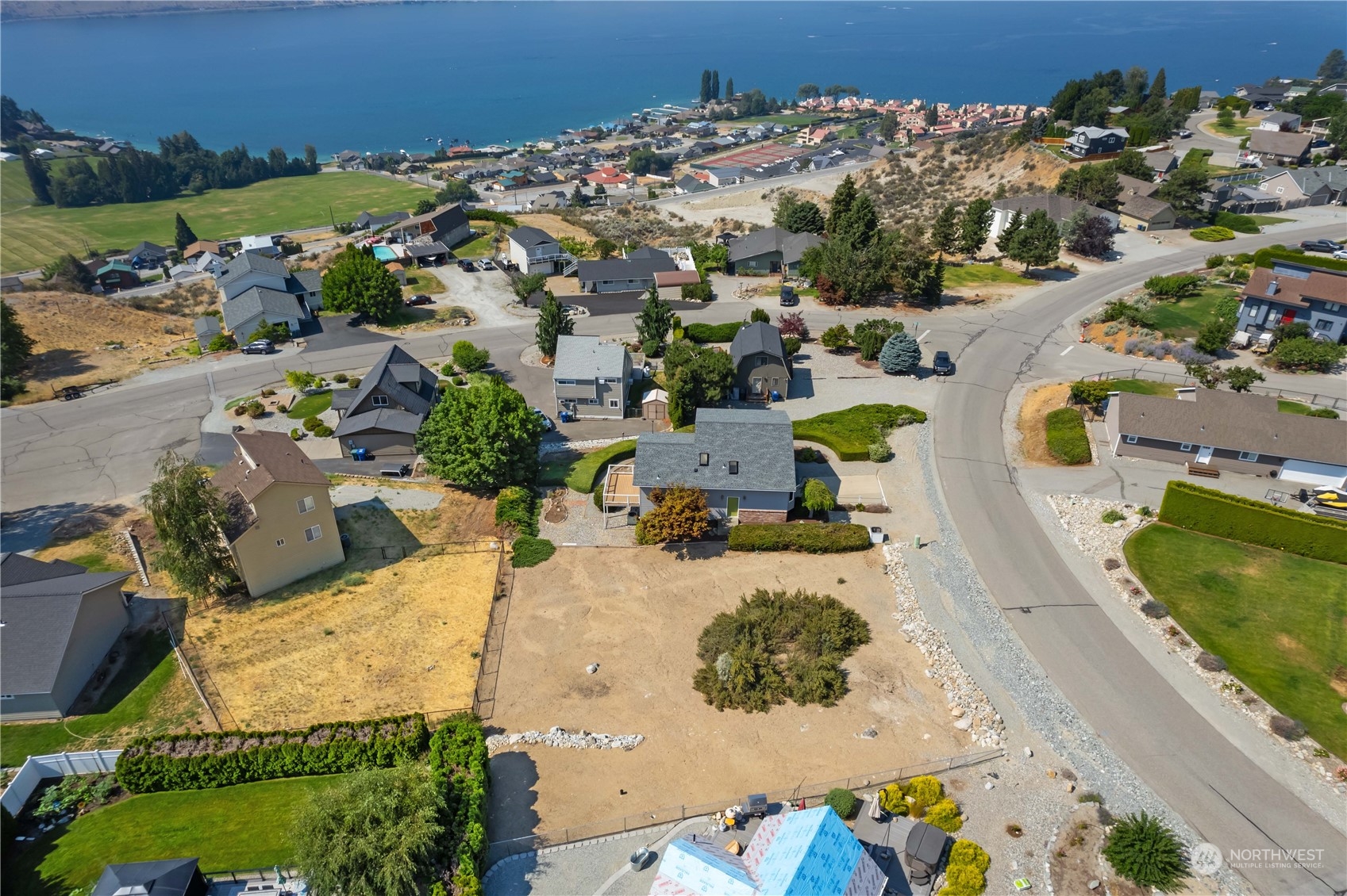 304 Butte Road Chelan, WA 98816 - Photo 5 of 14 Gallery Image 5