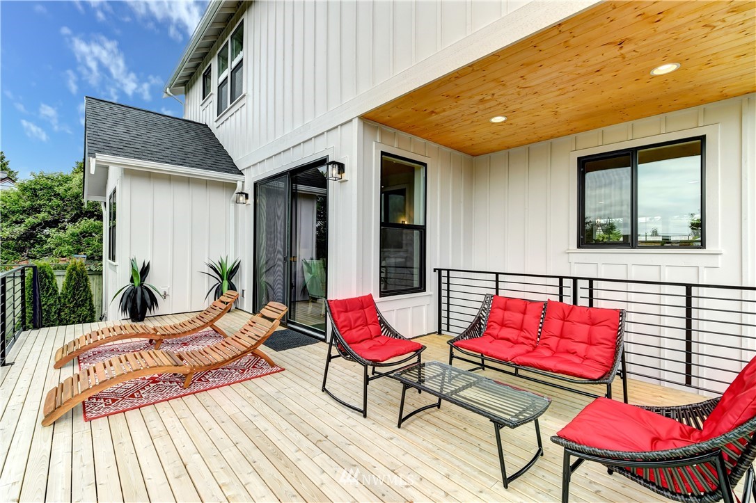 1311 North 79th Street Seattle, WA 98103 - Photo 12 of 15