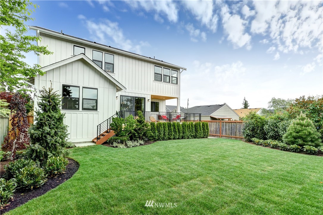 1311 North 79th Street Seattle, WA 98103 - Photo 13 of 15