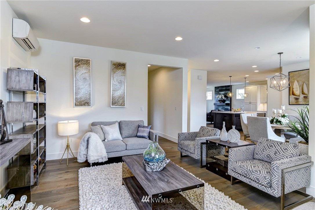 1311 North 79th Street Seattle, WA 98103 - Photo 4 of 15