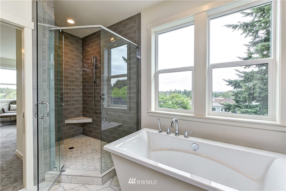 1311 North 79th Street Seattle, WA 98103 - Photo 7 of 15