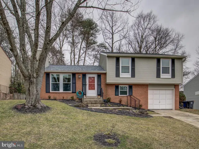 $489,900 | 9907 Treetop Lane, Lanham, MD 20706