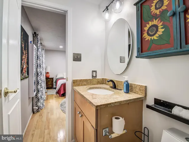 $489,900 | 9907 Treetop Lane, Lanham, MD 20706