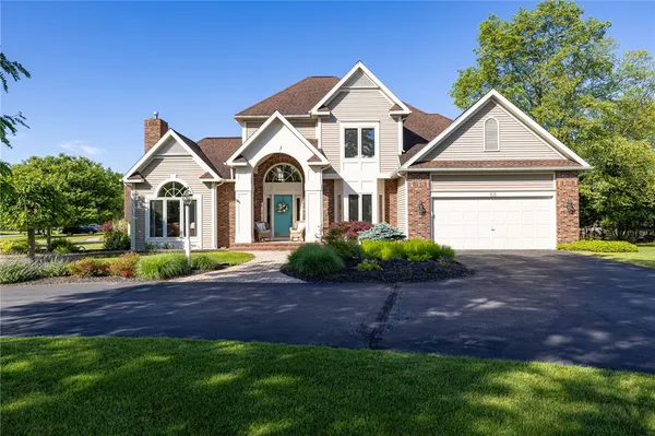 $399,900 | 66 Churchview Lane, Henrietta, NY 14534