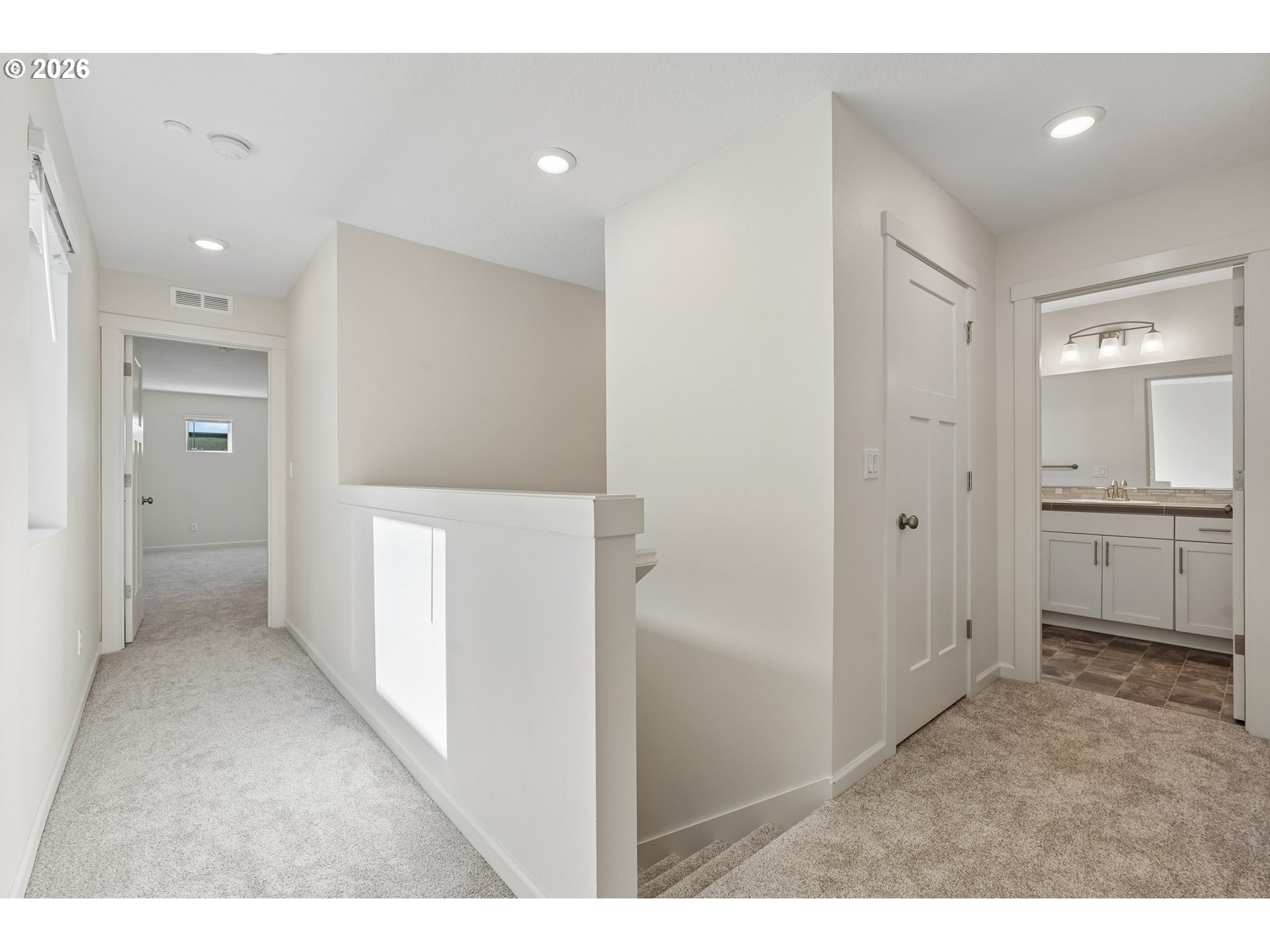 7249 Southwest Spruce Street Portland, OR 97223 - Photo 14 of 37
