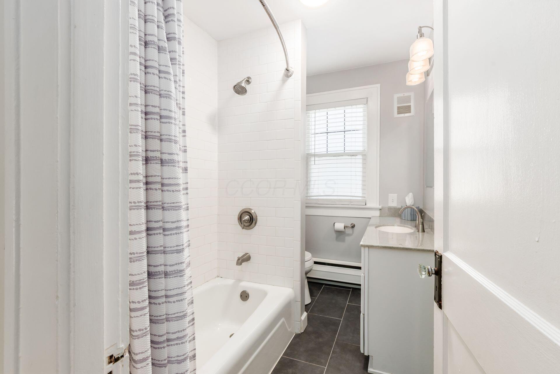 170 Winthrop Road Columbus, OH 43214 - Photo 20 of 41 026_ Rd Columbus OH 43214 USA