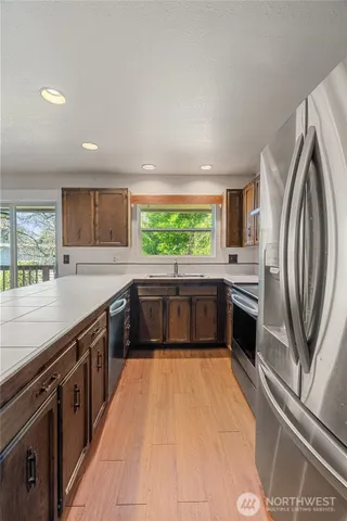 $379,000 | 209 West Chenault Street, Hoquiam, WA 98550