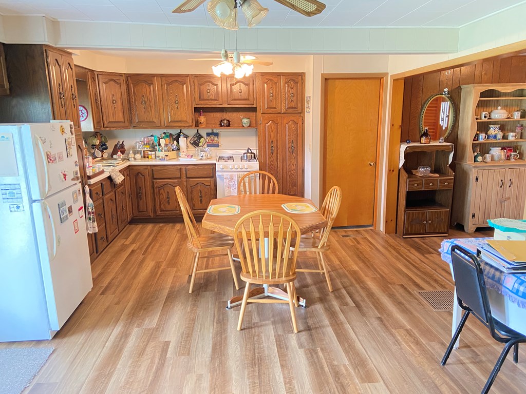 263 Lawsonham Street Rimersburg, PA 16248 - Photo 7 of 25