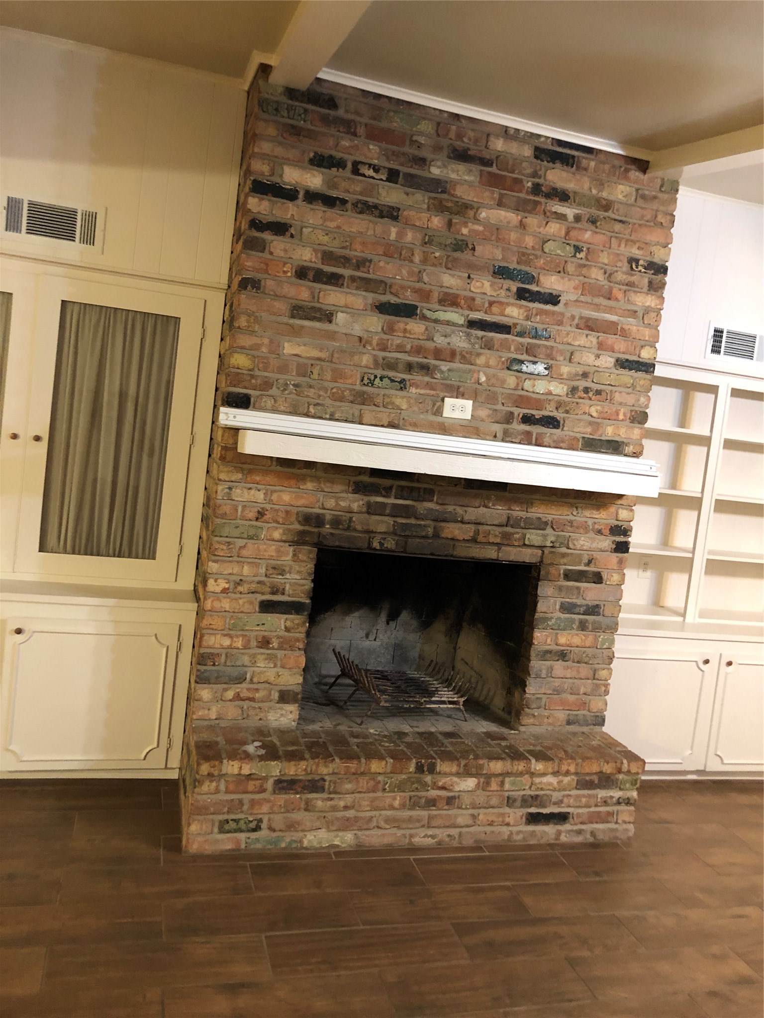 7006 Bailey Road Pearland, TX 77584 - Photo 7 of 23 wood burning fire place