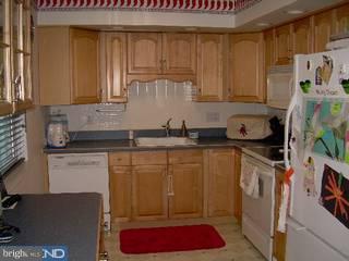 3857 Fairdale Road Philadelphia, PA 19154 - Photo 2 of 6 Gallery Image 2