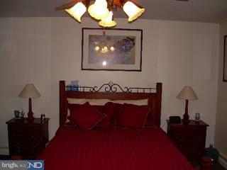 3857 Fairdale Road Philadelphia, PA 19154 - Photo 5 of 6 Gallery Image 5
