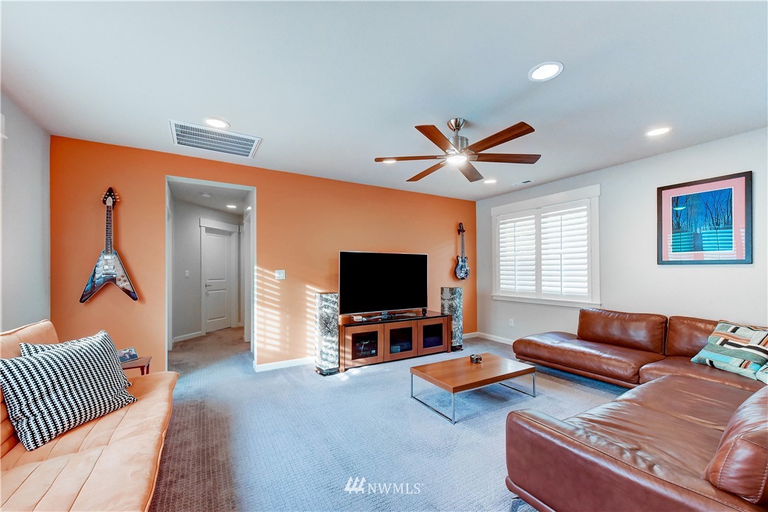 4428 185th Street Southeast Bothell, WA 98012 - Photo 14 of 31