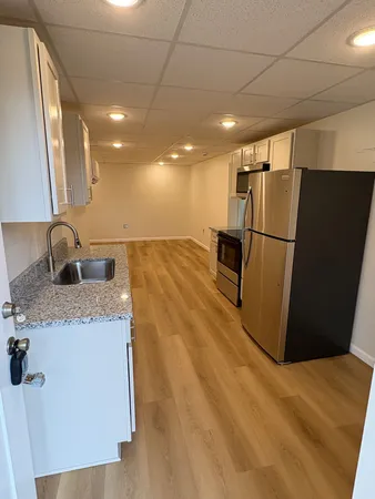 $960 | 606 Dover Road, Unit 4, Clarksville, TN 37042