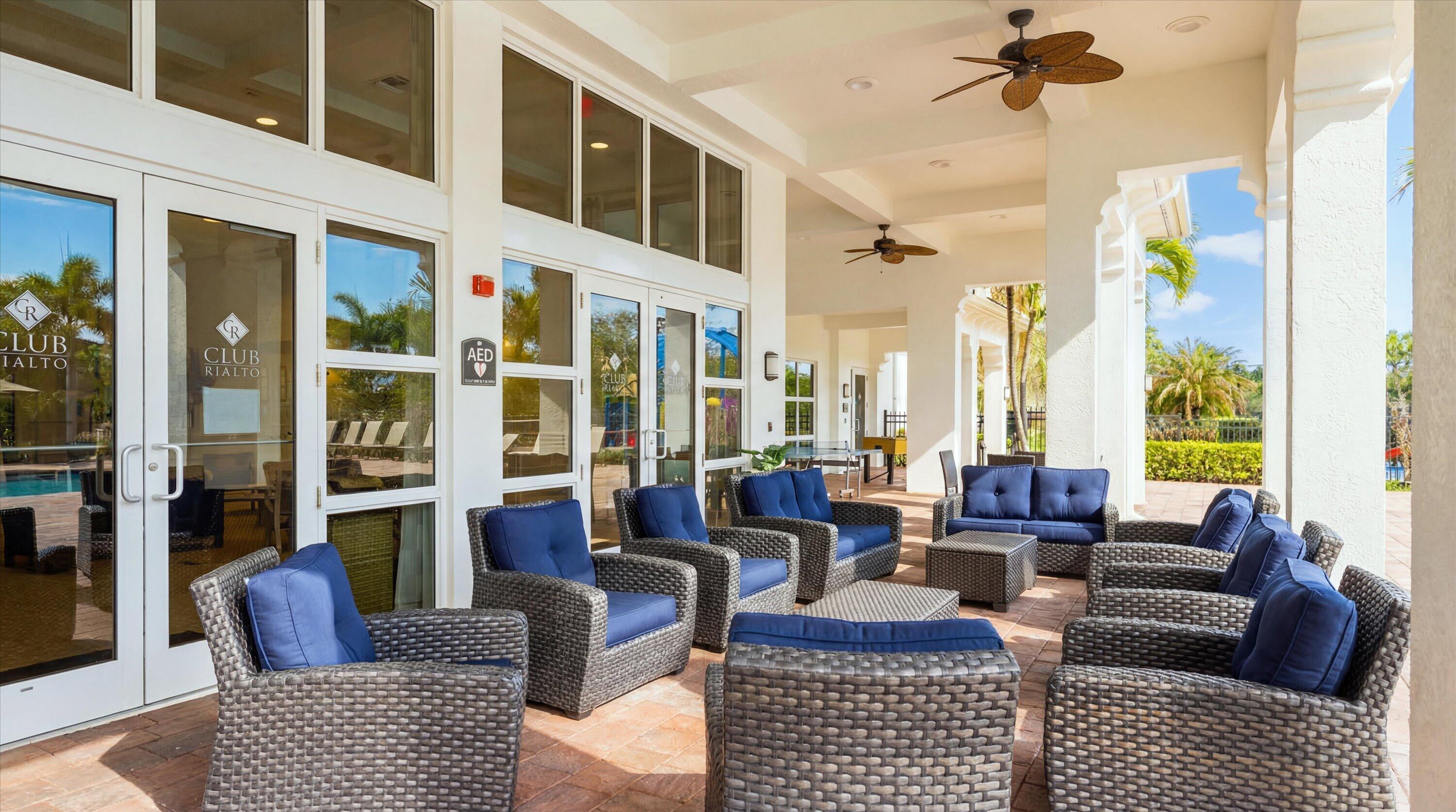 108 Casa Circle Jupiter, FL 33458 - Photo 42 of 53 a living room with furniture