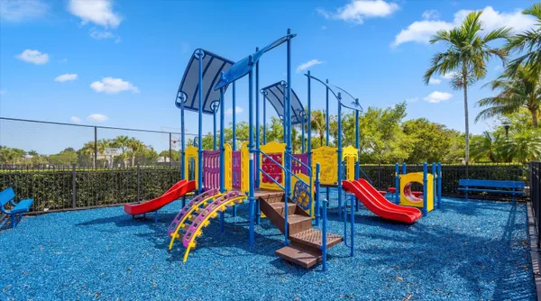 $1,825,000 | 108 Casa Circle, Jupiter, FL 33458