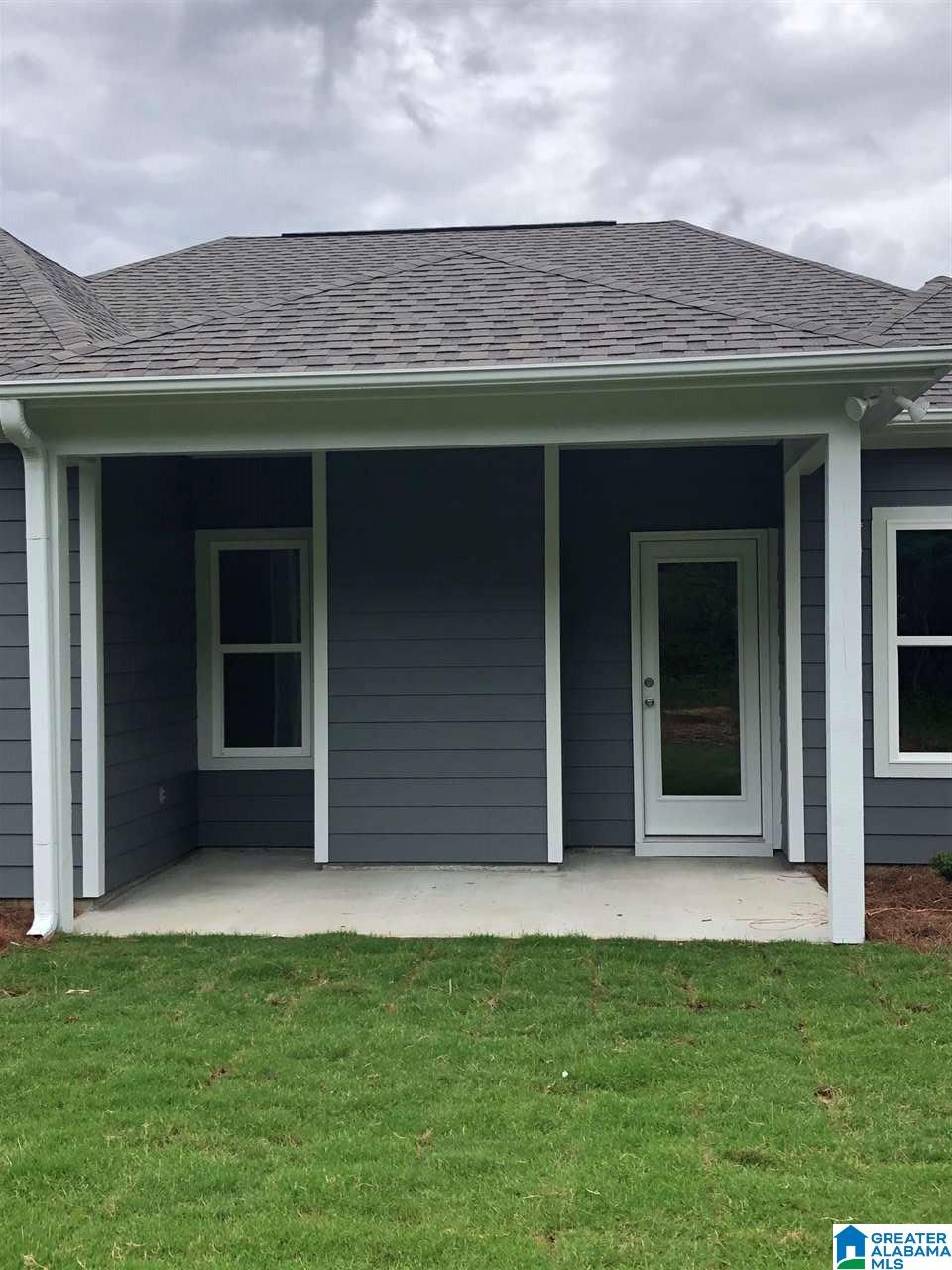 181 Ridgecrest Road Calera, AL 35040 - Photo 3 of 21