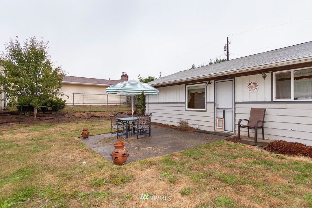11439 Southeast 182nd Street Renton, WA 98055 - Photo 20 of 23