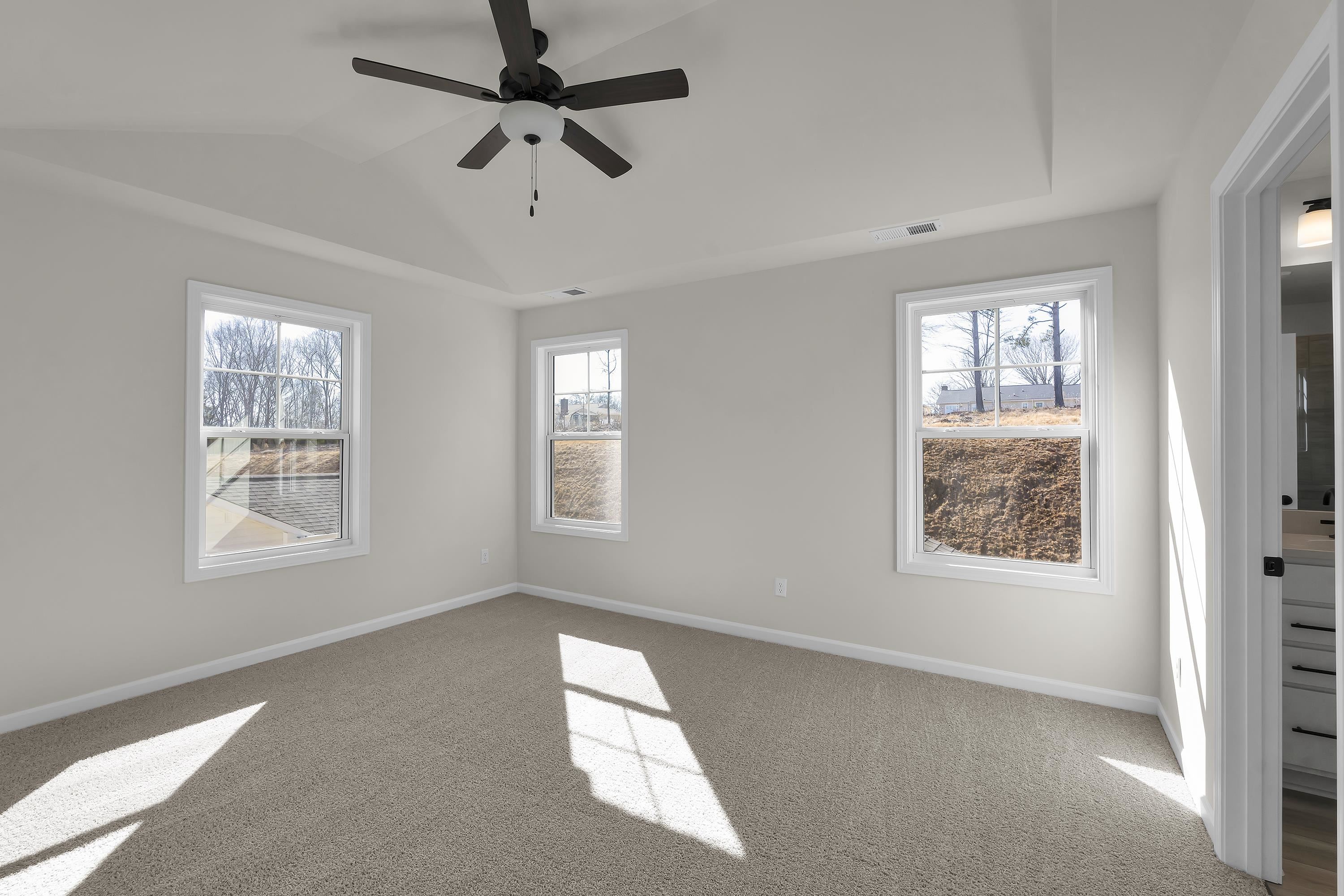156 Hunter Ridge Drive Boiling Springs, SC 29316 - Photo 18 of 33 Gallery Image 18