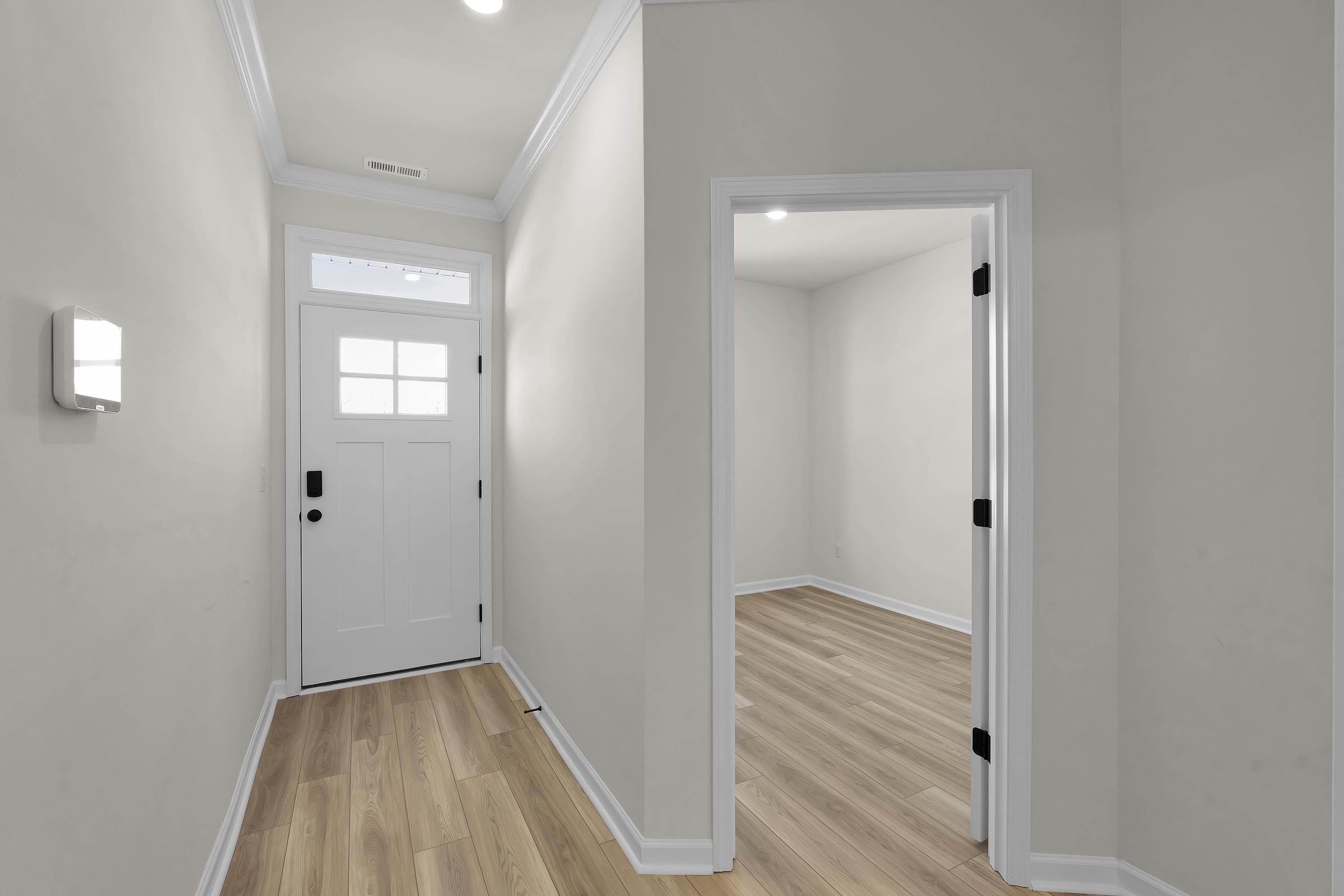 156 Hunter Ridge Drive Boiling Springs, SC 29316 - Photo 3 of 33 Gallery Image 3