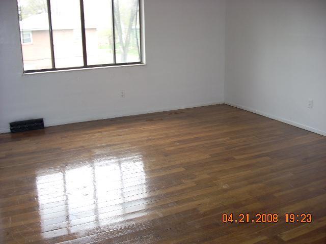 476 Barnett Road Columbus, OH 43213 - Photo 15 of 18 Gallery Image 15