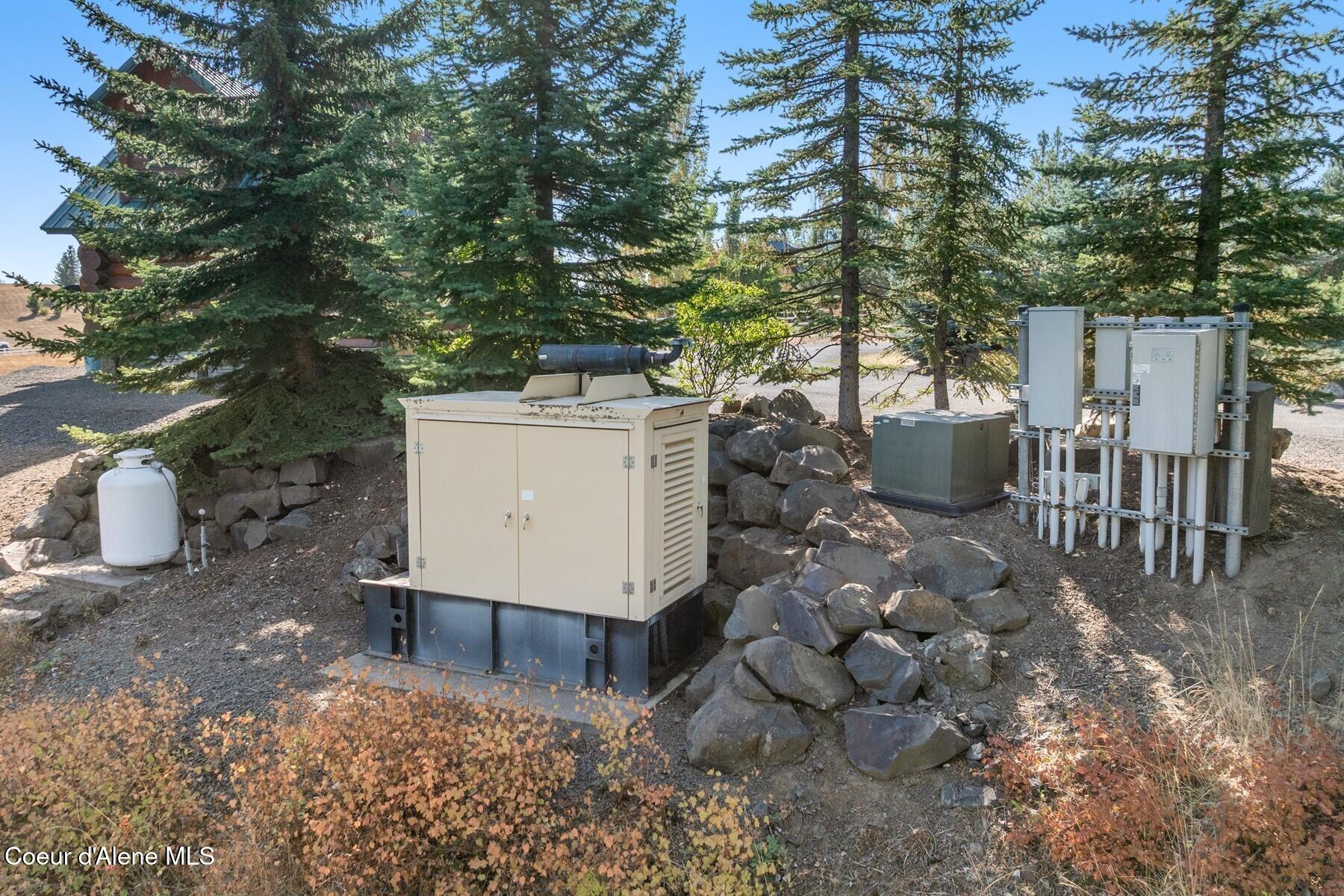 18869 South Trekker Woods Road Coeur D'Alene, ID 83814 - Photo 67 of 78 Geothermal heat, generator