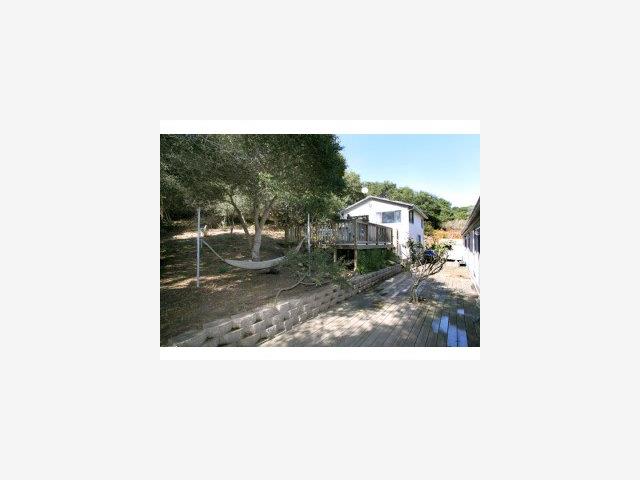 371 Strawberry Road Watsonville, CA 95076 - Photo 3 of 9 Gallery Image 3