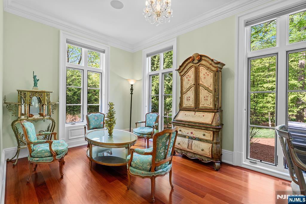 1 Sandstone Ridge Upper Saddle River, NJ 07458 - Photo 21 of 48
