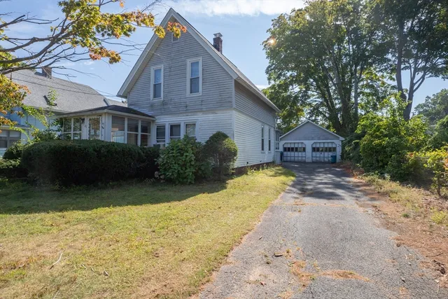 $205,000 | 26 High Street, East Longmeadow, MA 01028
