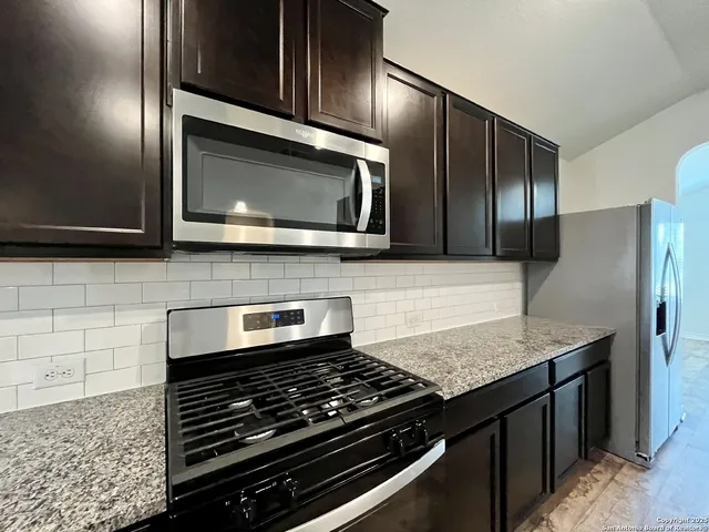 $1,650 | 6810 Schillings Key, San Antonio, TX 78252