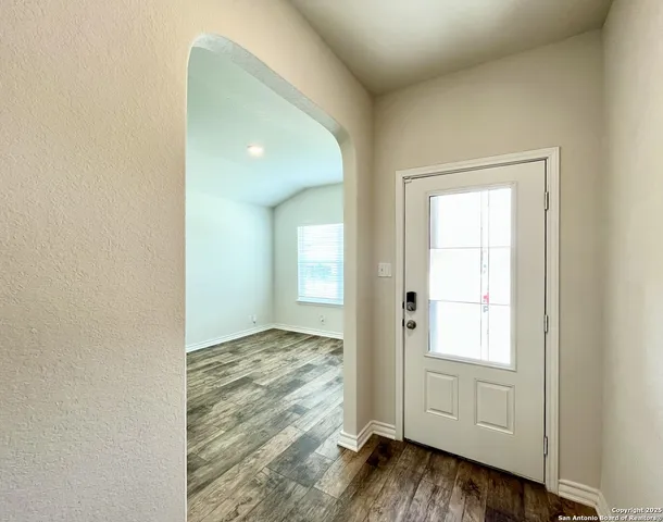 $1,650 | 6810 Schillings Key, San Antonio, TX 78252