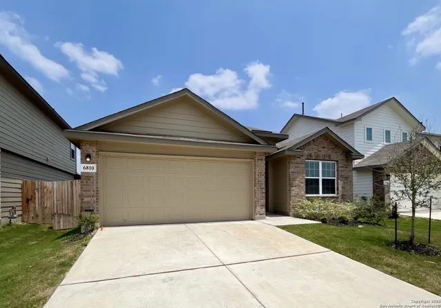 $1,650 | 6810 Schillings Key, San Antonio, TX 78252