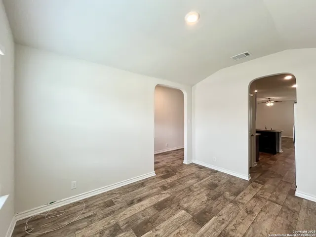 $1,650 | 6810 Schillings Key, San Antonio, TX 78252