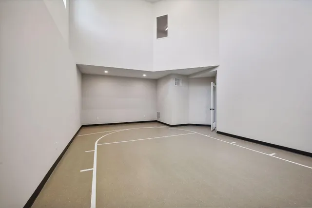 $1,280,854 | 4705 Ogden Trail North, Stillwater, MN 55082