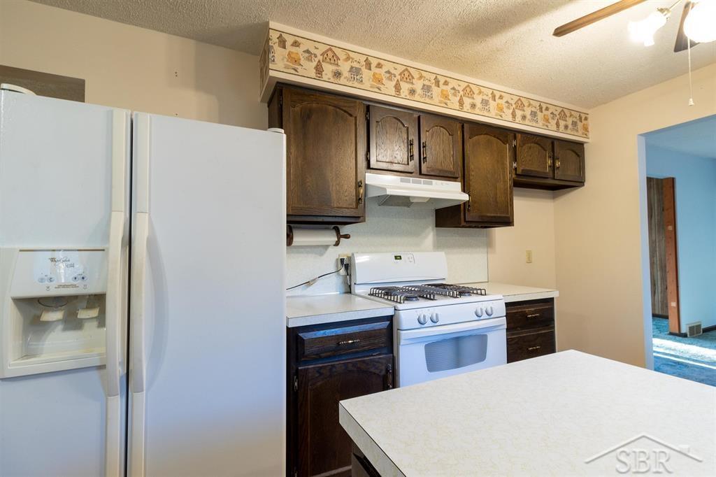 5944 Mackinaw Road Saginaw, MI 48604 - Photo 11 of 47 50121280-10.JPG