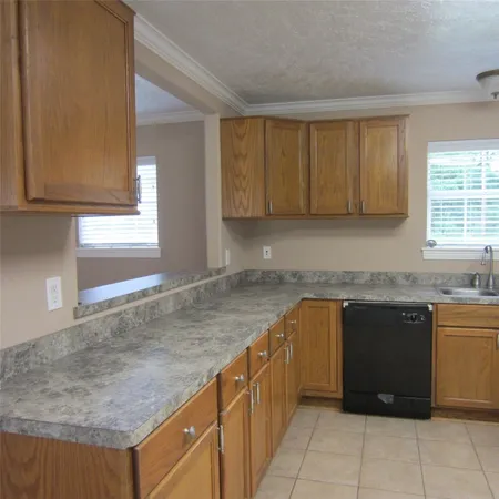 $2,000 | 18675 Ferne Drive, Porter, TX 77365