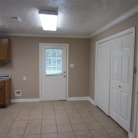 $2,000 | 18675 Ferne Drive, Porter, TX 77365