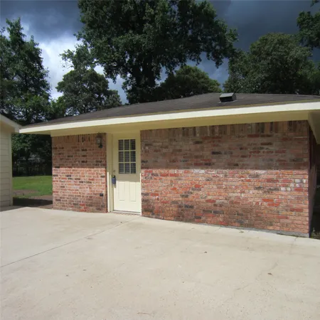 $2,050 | 18675 Ferne Drive, Porter, TX 77365