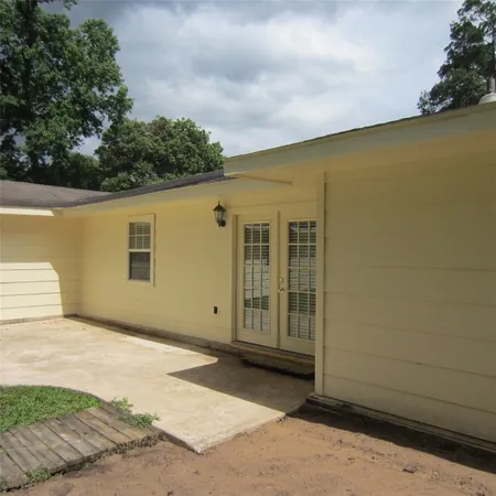 $2,000 | 18675 Ferne Drive, Porter, TX 77365