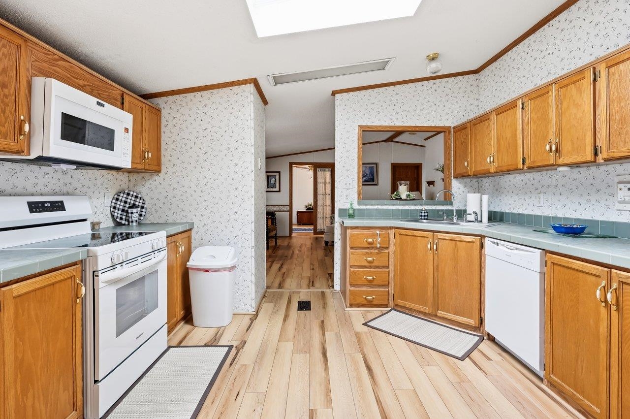 10 Lark Lane Rochester, NH 03868 - Photo 21 of 37