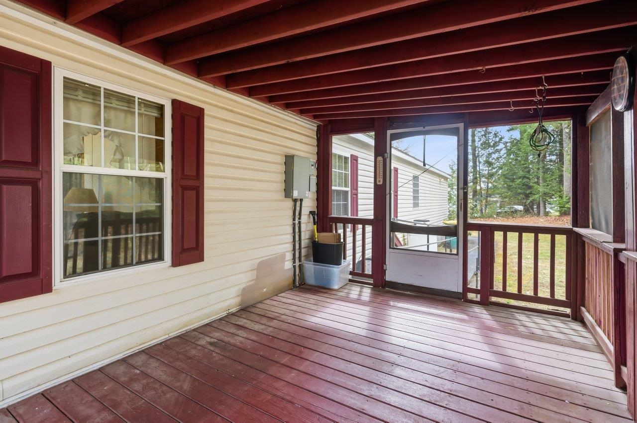 10 Lark Lane Rochester, NH 03868 - Photo 28 of 37