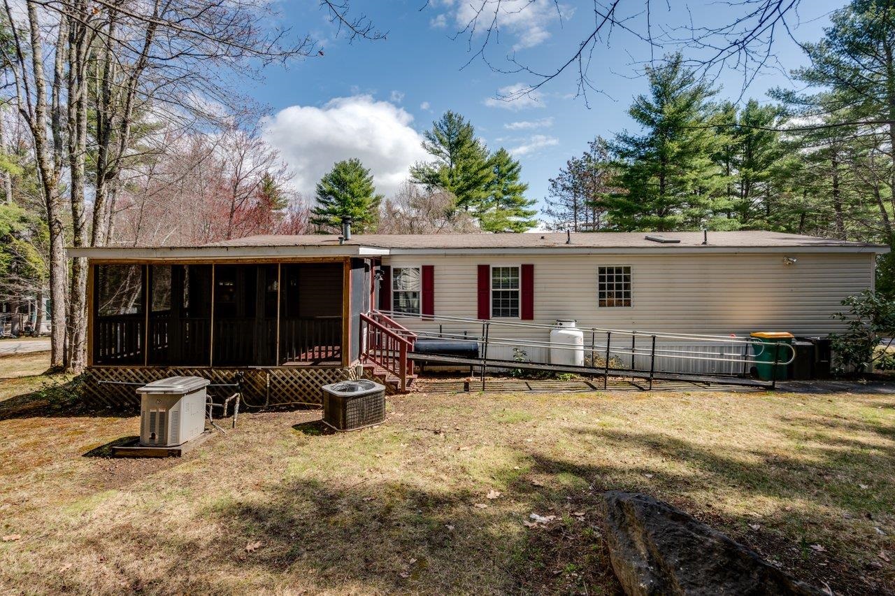 10 Lark Lane Rochester, NH 03868 - Photo 35 of 37