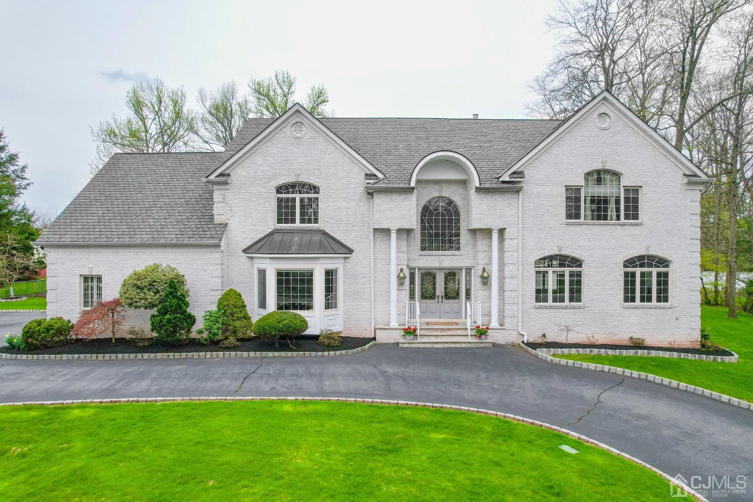 60 Sherwood Road Colonia, NJ 07067 - Photo 1 of 47 Gallery Image 1