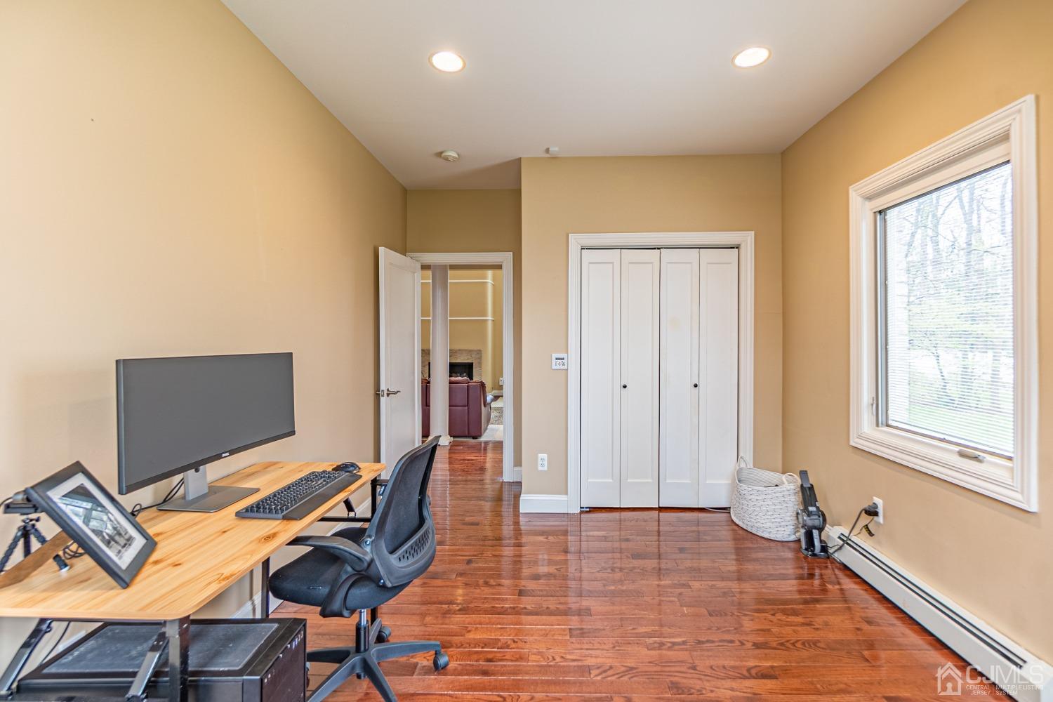 60 Sherwood Road Colonia, NJ 07067 - Photo 26 of 47 Gallery Image 26