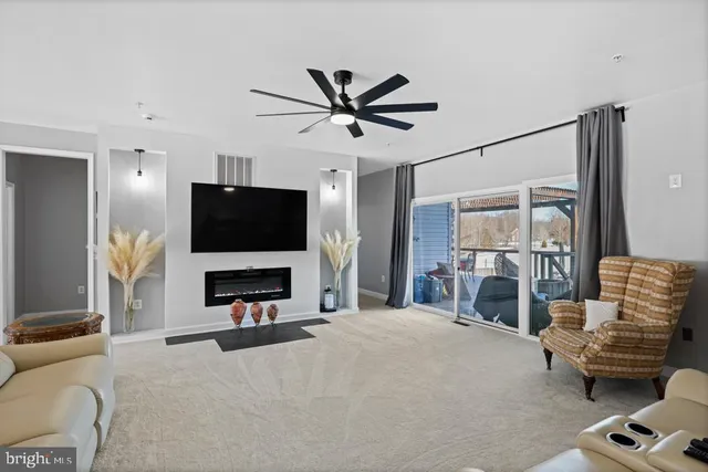 $930,000 | 13710 Baden Naylor Road, Upper Marlboro, MD 20772