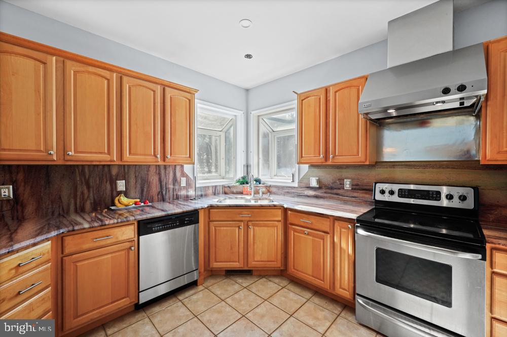 13710 Baden Naylor Road Upper Marlboro, MD 20772 - Photo 13 of 66