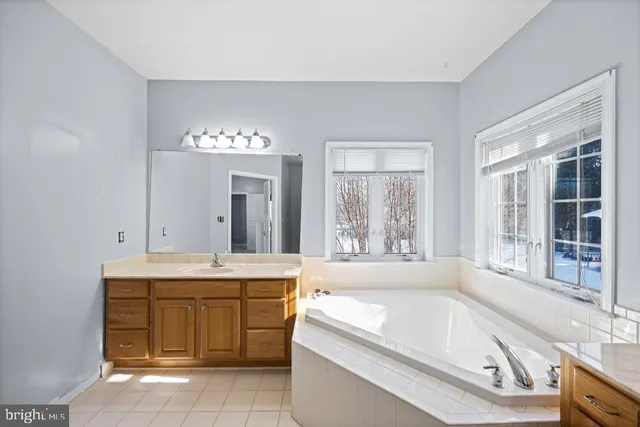 $930,000 | 13710 Baden Naylor Road, Upper Marlboro, MD 20772